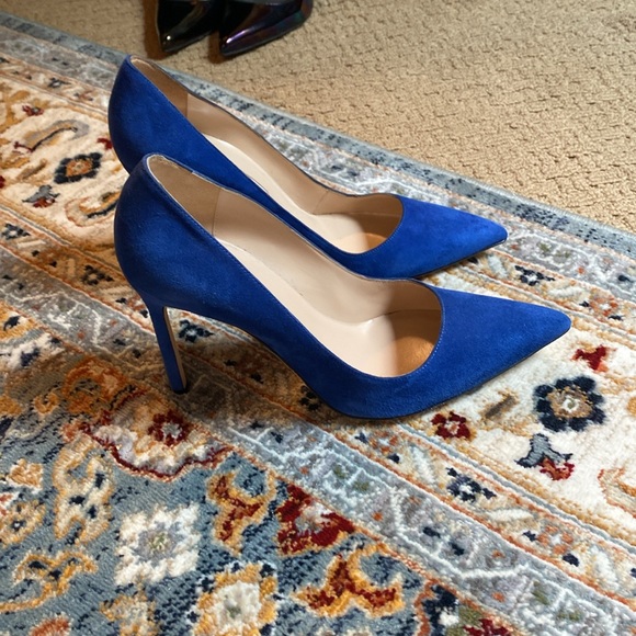 Manolo Blahnik pumps - Picture 4 of 12